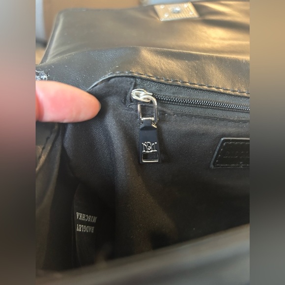 Badgley Mischka Crossbody Purse - Picture 7 of 16